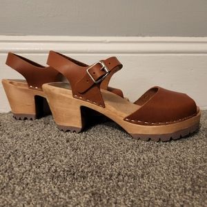 MIA Greta Clog Sandals Leather Brown Wooden Heel Swedish Peep Toe 40 US 10 Women